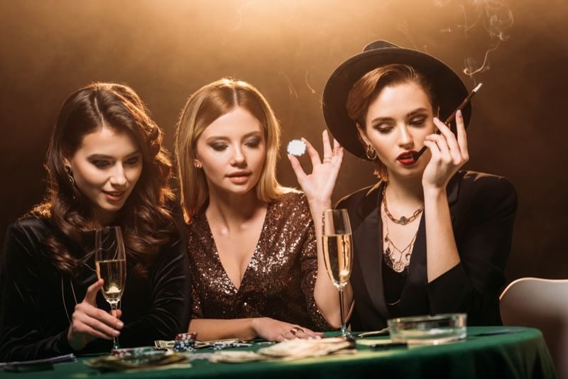Catatan privasi pengguna dewasa slot853